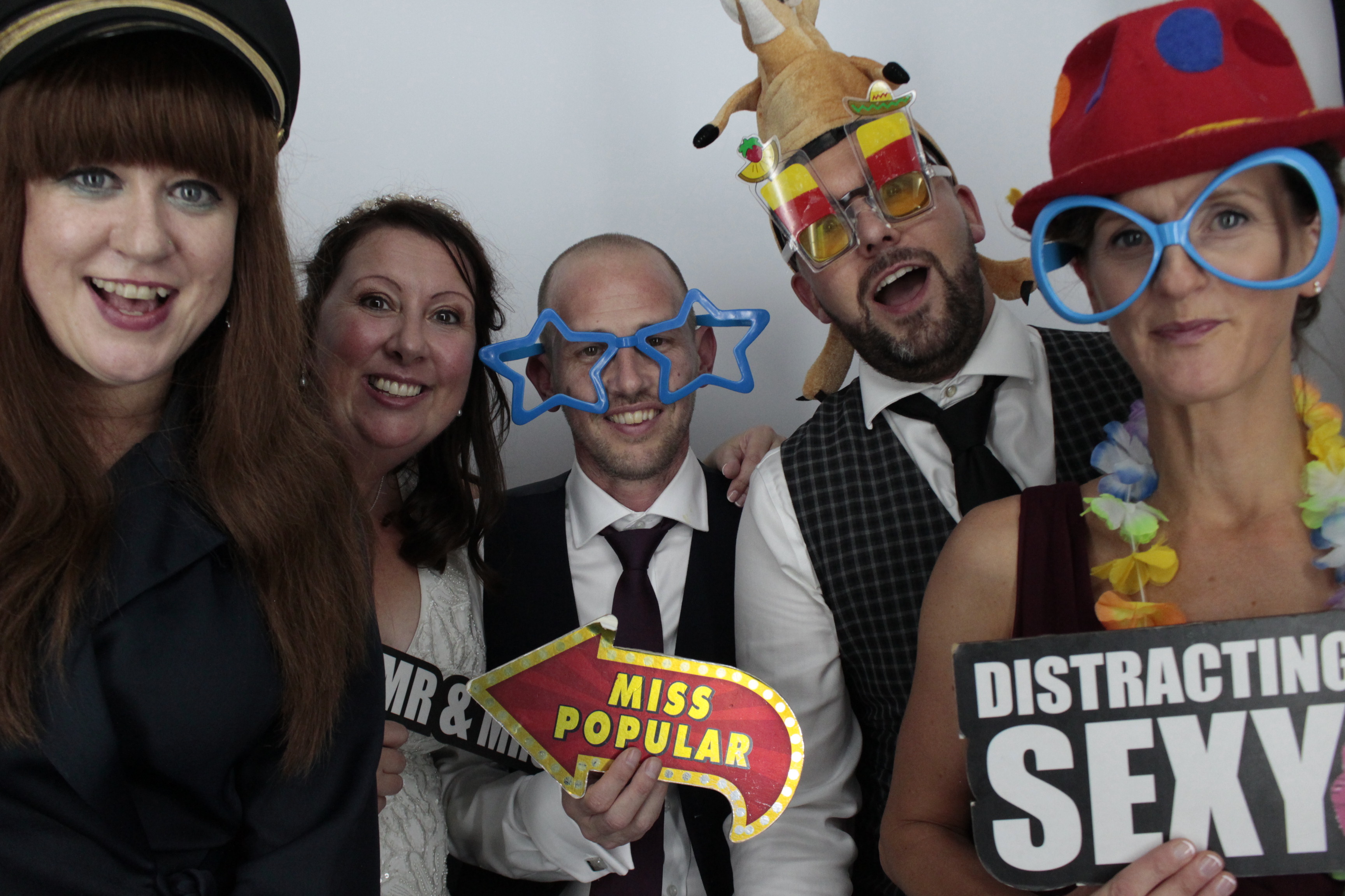 Andrew and Lynsey's Wedding | View more photos from the event at gallery.myphotoboothexperience.co.uk/u/MyPhotoBoothExperienceLtd/Andrew-and-Lynseys-Wedding